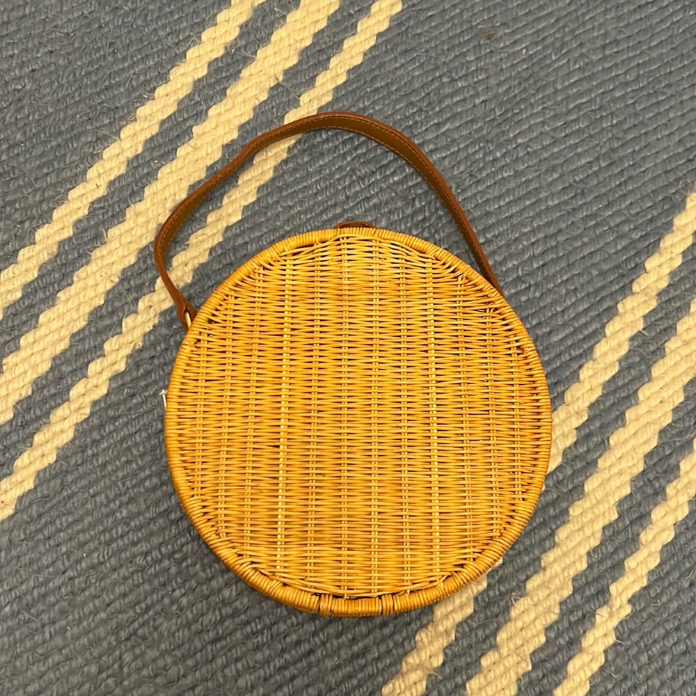 Serpui straw wicker bag round destiny style